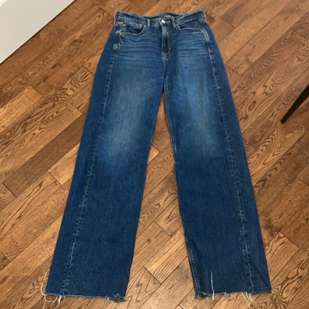 American Eagle Outfitters , super high rise , baggy wide leg Jeans women’s 4